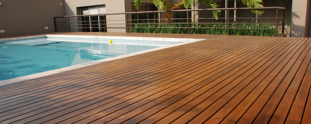 Blog-Imagen-pisos-madera-exteriores-decks-cual-es-mejor-decks-madera-madera-ipe-Homedressing-Abr20